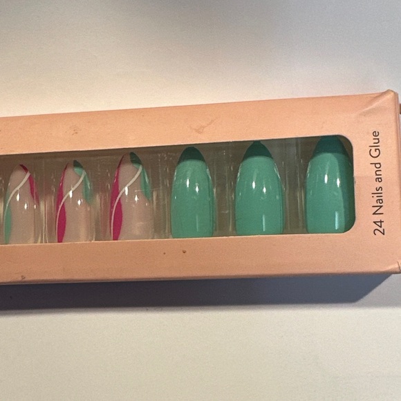 Fingernail set Pink Glam Teal 24 PCs Glue on New - Picture 4 of 6